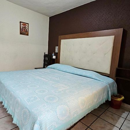 Hotel 2000 Morelia Ngoại thất bức ảnh
