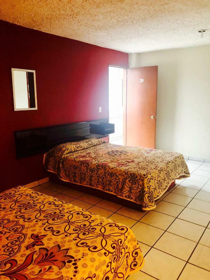 Hotel 2000 Morelia Ngoại thất bức ảnh